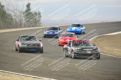 media/Jan-26-2025-CalClub SCCA (Sun) [[cfcea7df88]]/Group 4/Race/